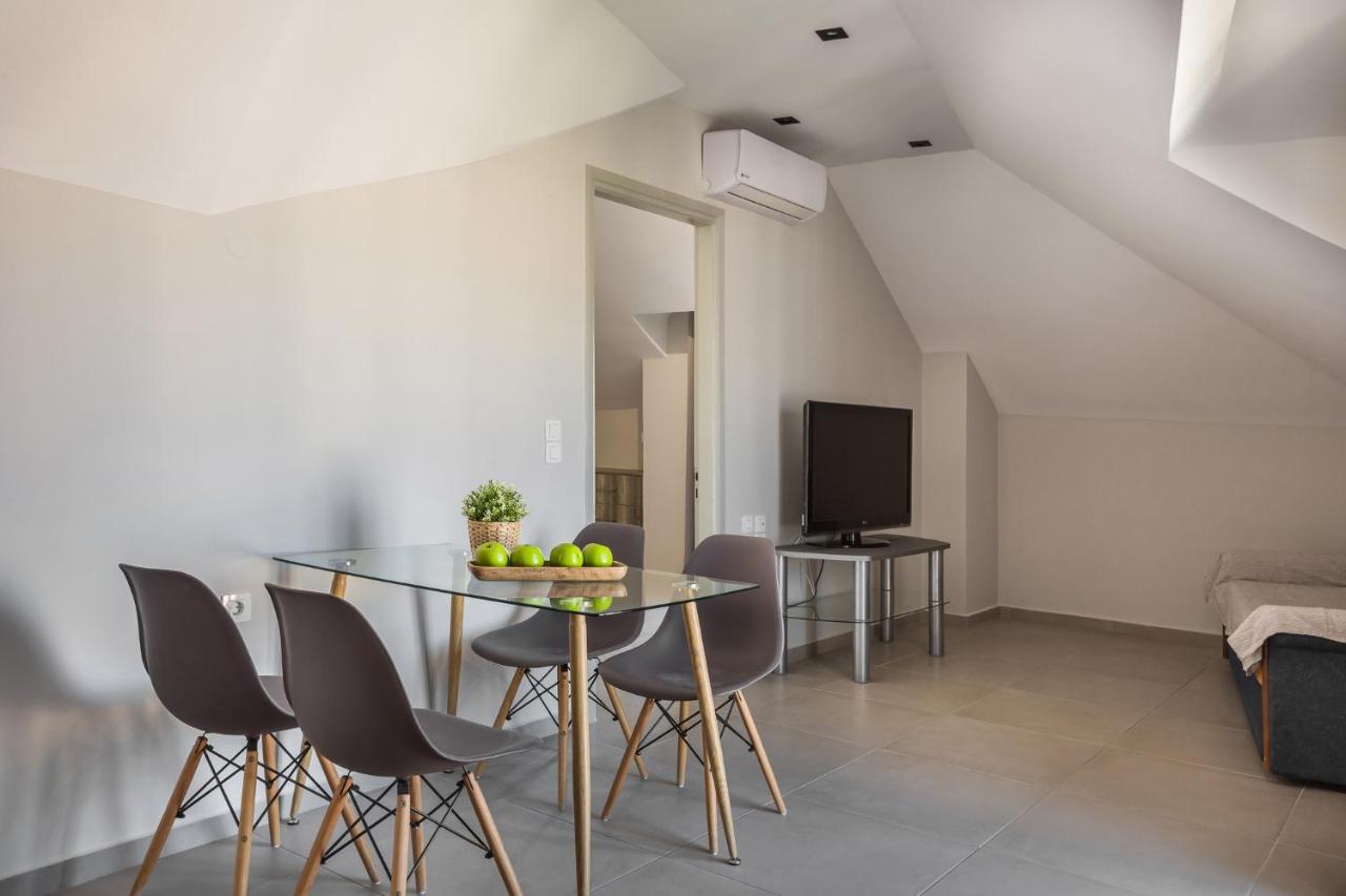 Fidias City Rooms 阿尔戈斯托利翁 外观 照片