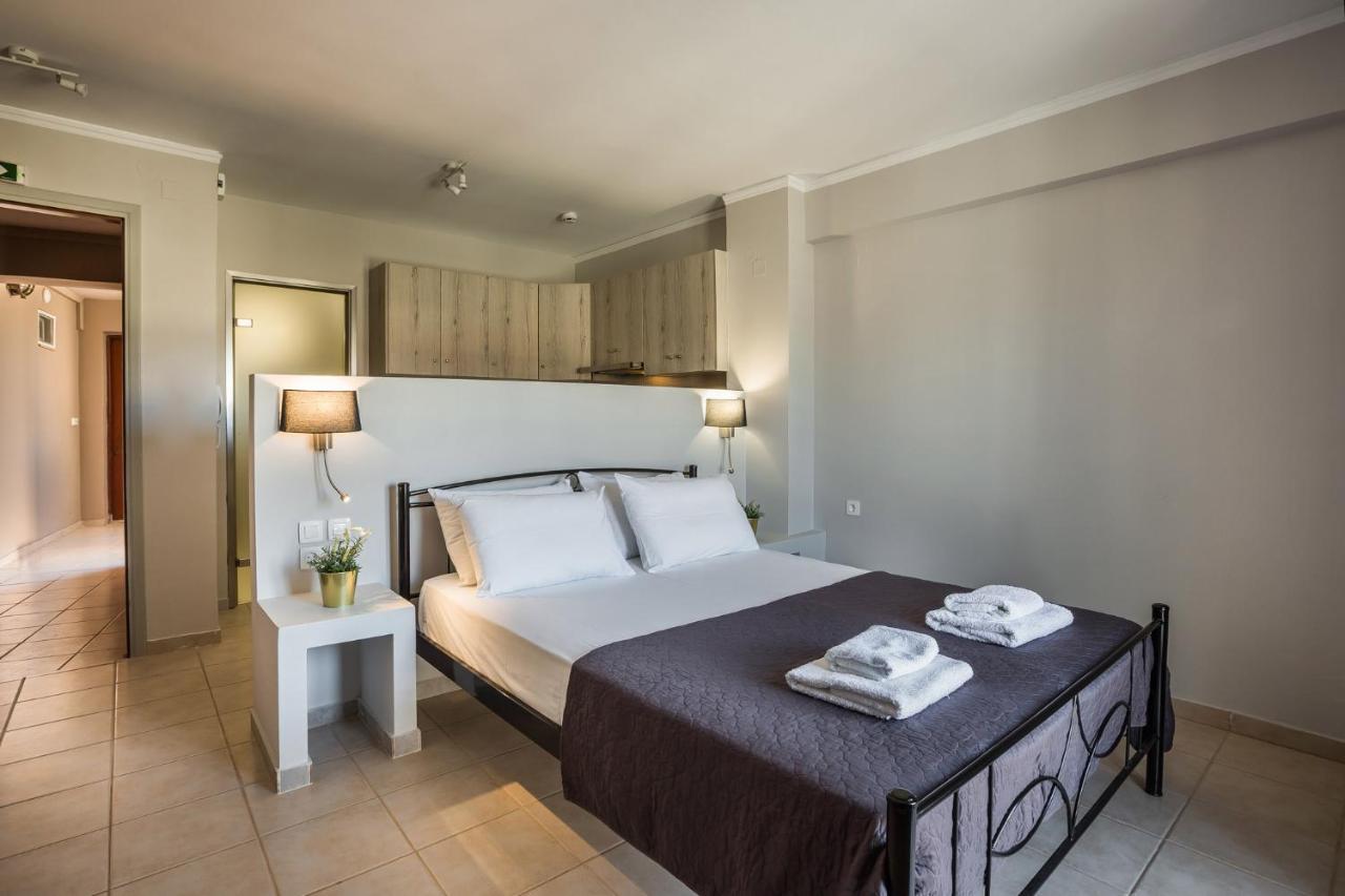Fidias City Rooms 阿尔戈斯托利翁 外观 照片
