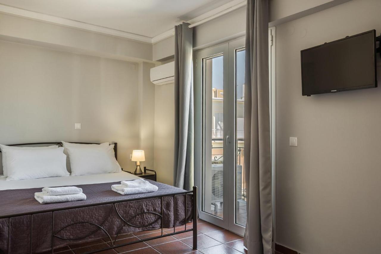 Fidias City Rooms 阿尔戈斯托利翁 外观 照片